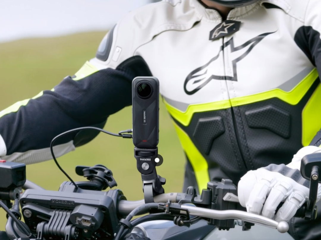 Buy Insta360 X5 Motorcycle 360° Camera Bundle – 8K | in Qatar