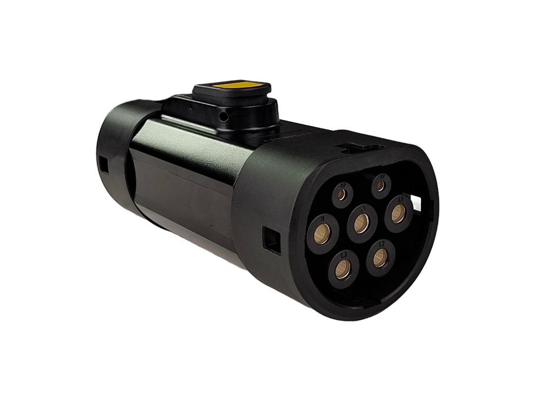 URTECH 32A GB/T to Type 2 Electric Vehicle EV Charging Converter Adapter | 32A Fast Charging | Military-Grade Durability