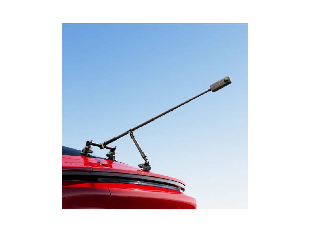 Insta360 Triple Suction Cup Car Mount – Stable 360° Vehicle Mount