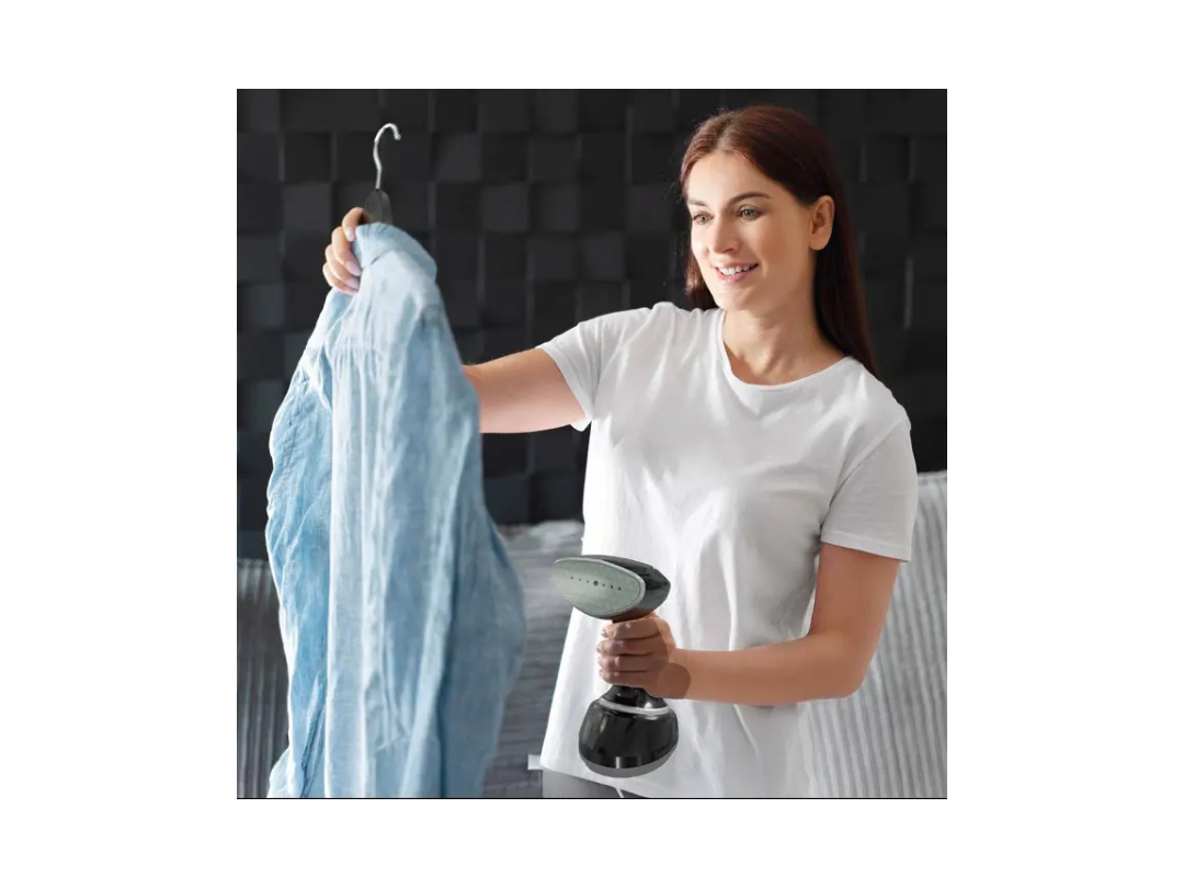 Porodo Lifestyle Handheld Garment Steamer - Black | Qatar