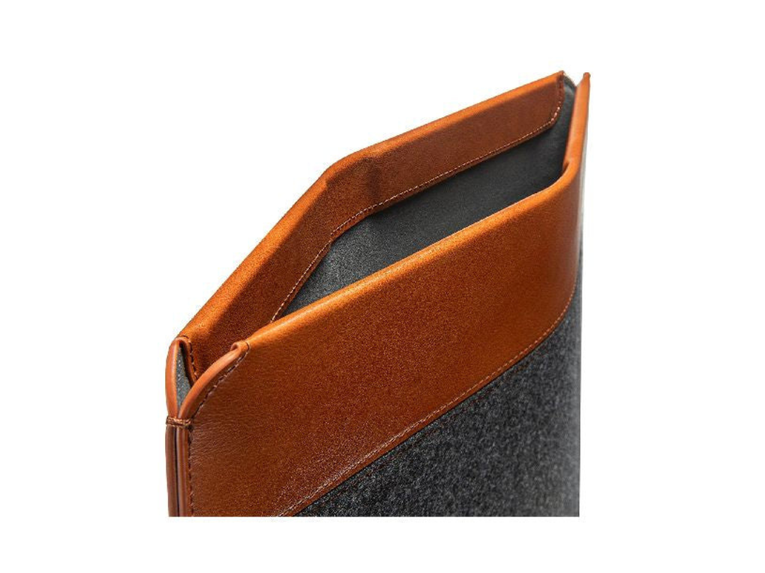 Buy Tomtoc Vintage-H16 Tablet Sleeve - Gray in Qatar