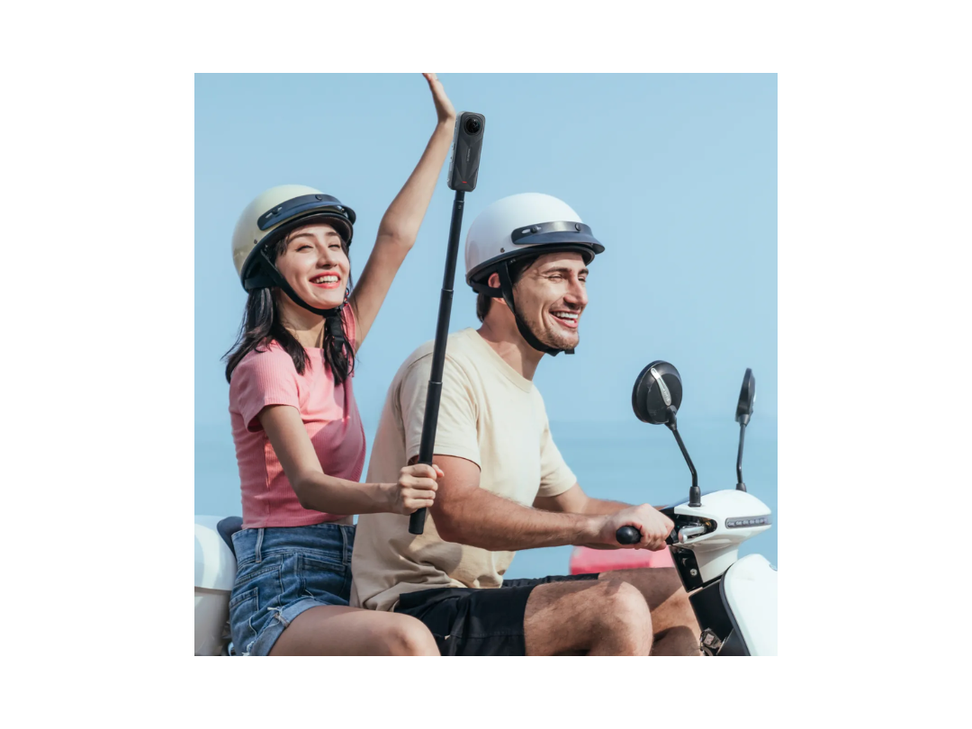 Buy Insta360 2-in-1 Invisible Selfie Stick + Tripod in Qatar