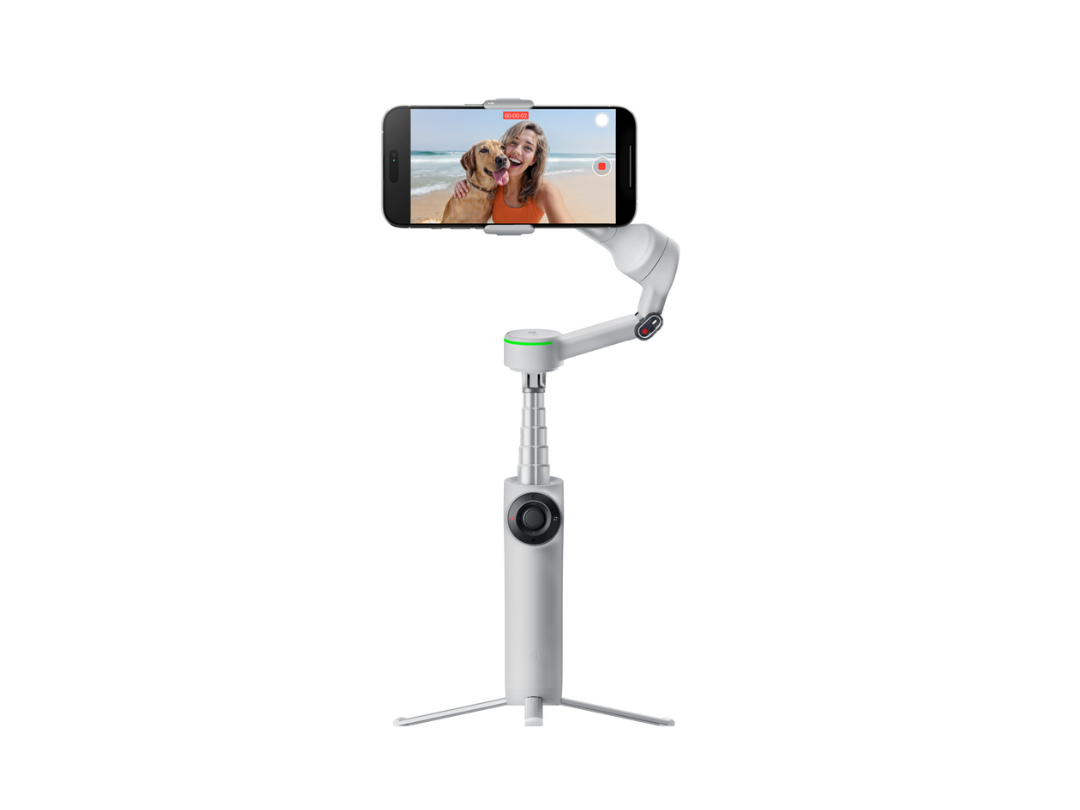 Buy Insta360 Flow 2 Pro Gimbal – AI Tracking, 10hr Battery – in Qatar