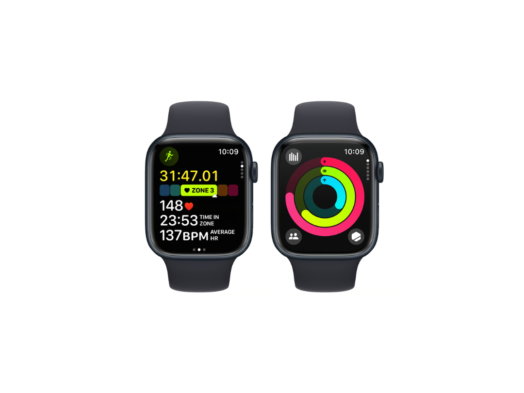 ساعة Apple Watch Series 9 GPS، هيكل من الألومنيوم باللون الليلي مع حزام رياضي باللون الليلي، 45 مم، M/L، MR9A3QA/A