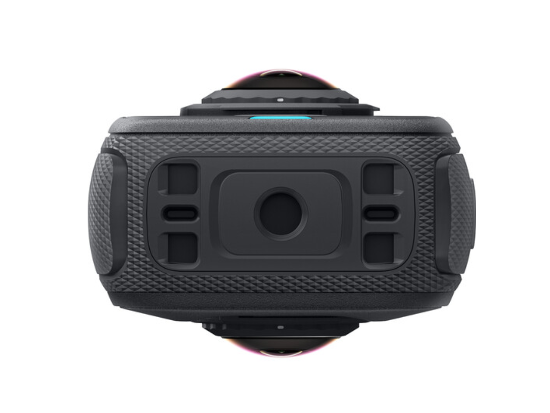 Insta360 X4 Air Action Camera Starter Bundle | Same-Day Qatar Delivery