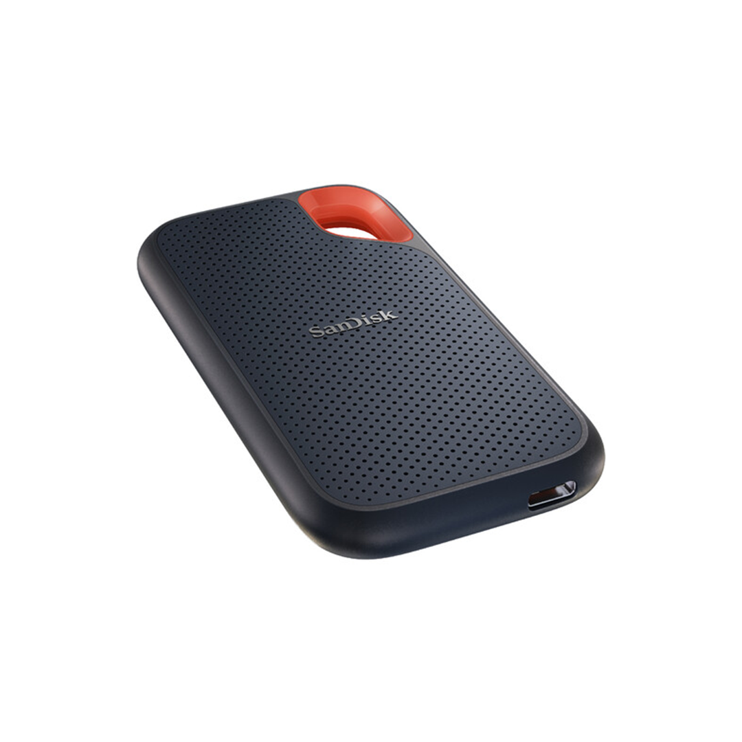 SanDisk 4TB Extreme Pro Portable SSD 2000MB/s R/ W in Qatar