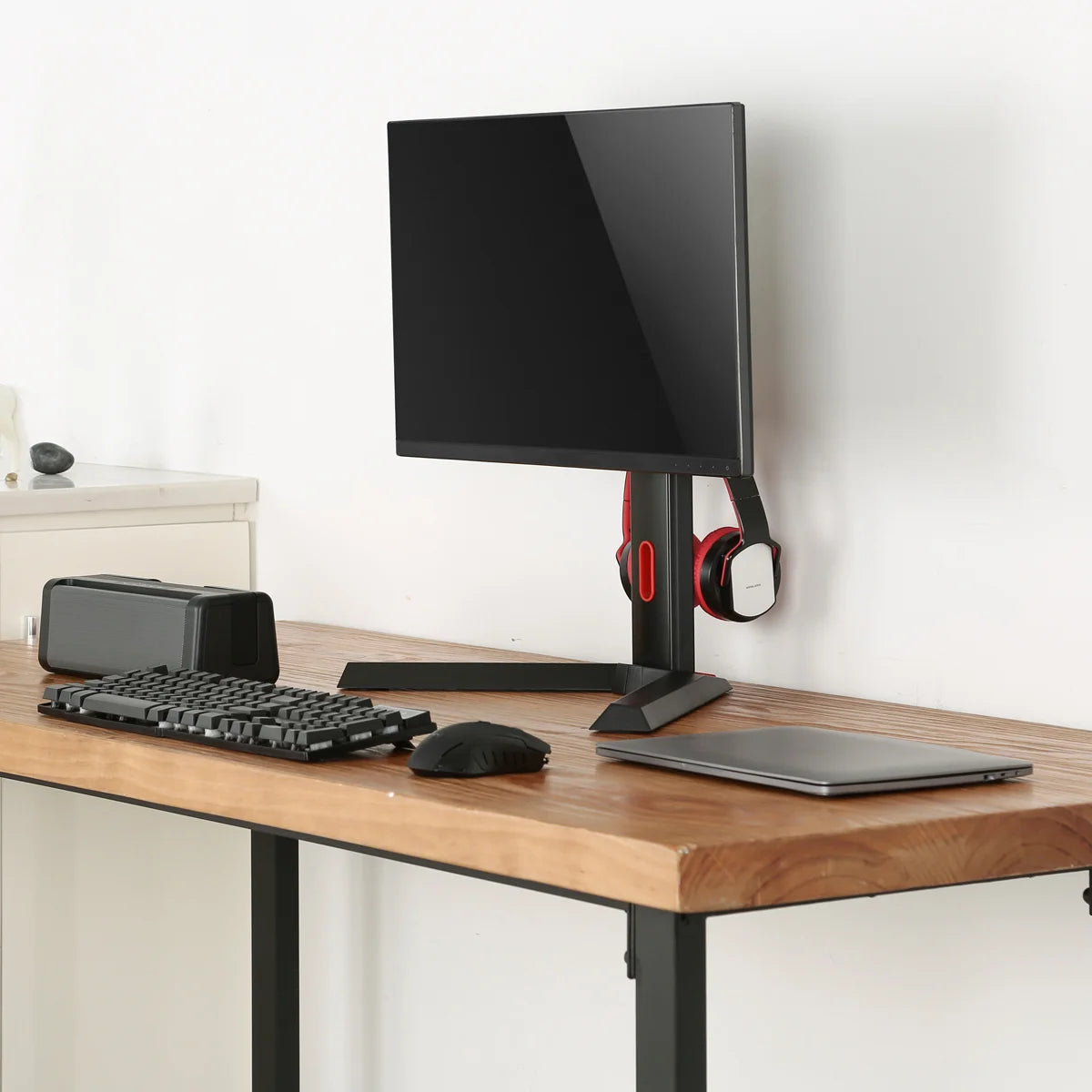 SkillTech - SH 32 T01 - Single Screen Freestanding Pro Gaming Monitor Arm Stand With Headphone Holder