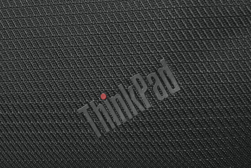 Lenovo ThinkPad Essential 15.6